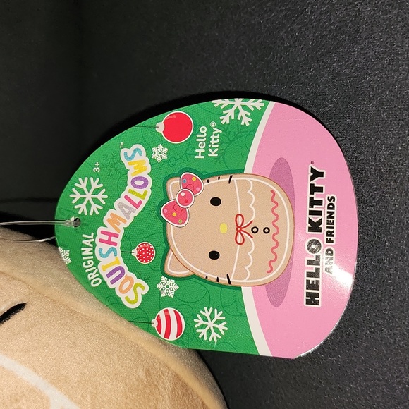 Brand new Gingerbread Hello Kitty Saniro Squishmallows - Picture 4 of 4